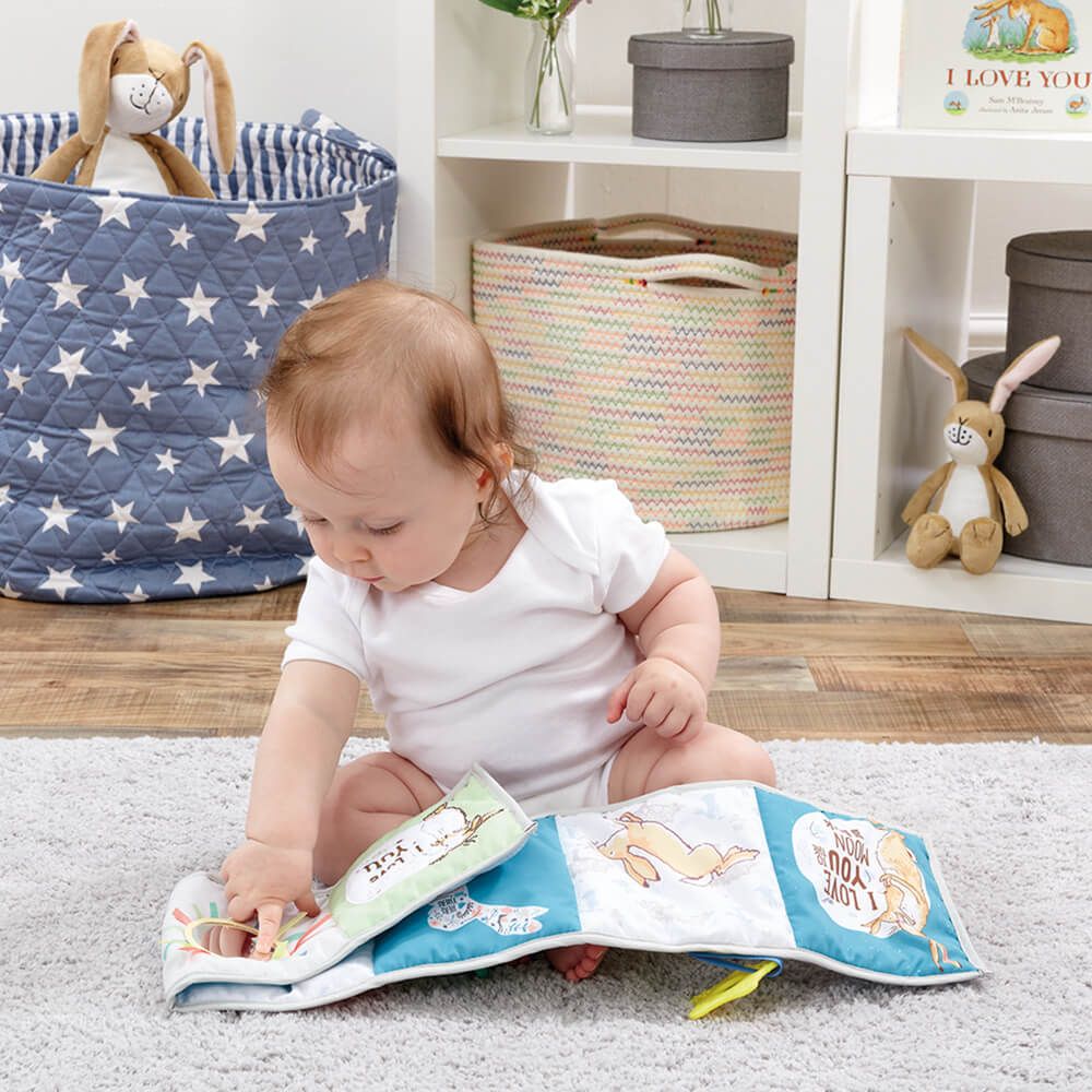 GUESS HOW MUCH I LOVE YOU UNFOLD & DISCOVER ACTIVITY TOY