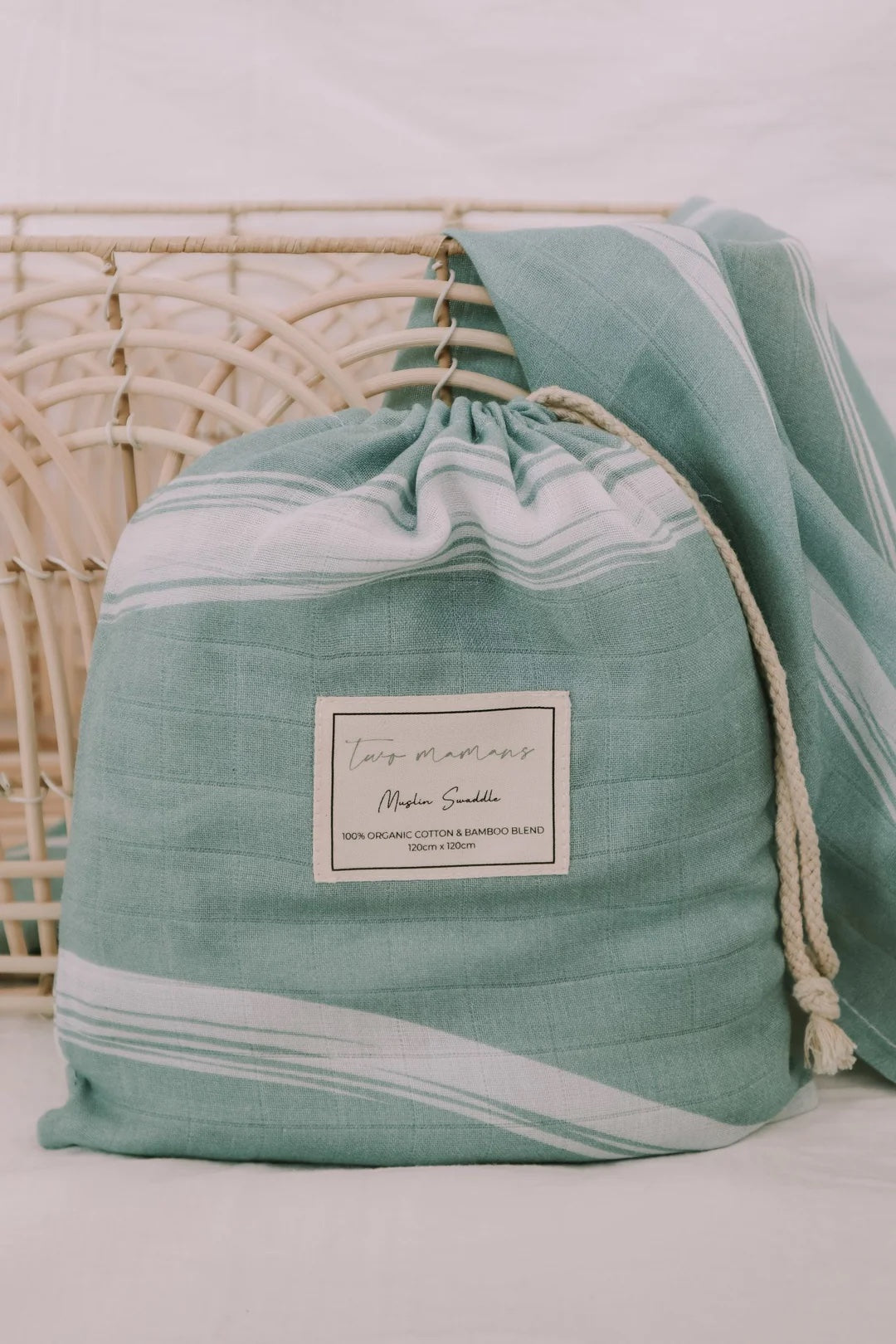 LA MER MUSLIN SWADDLE