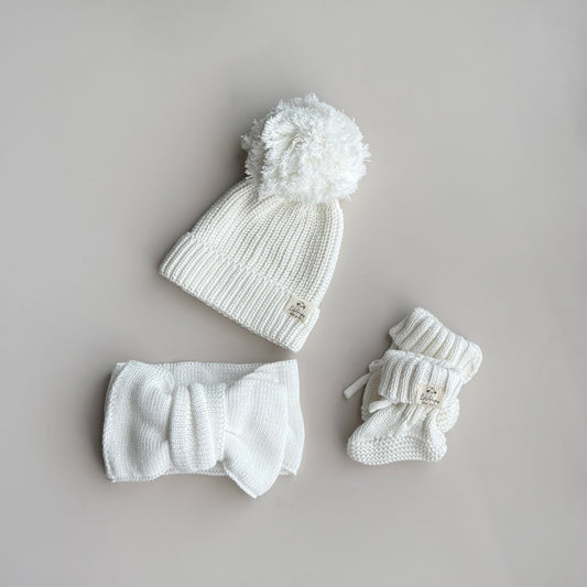 Knitted Baby Beanies (PRE-ORDER)