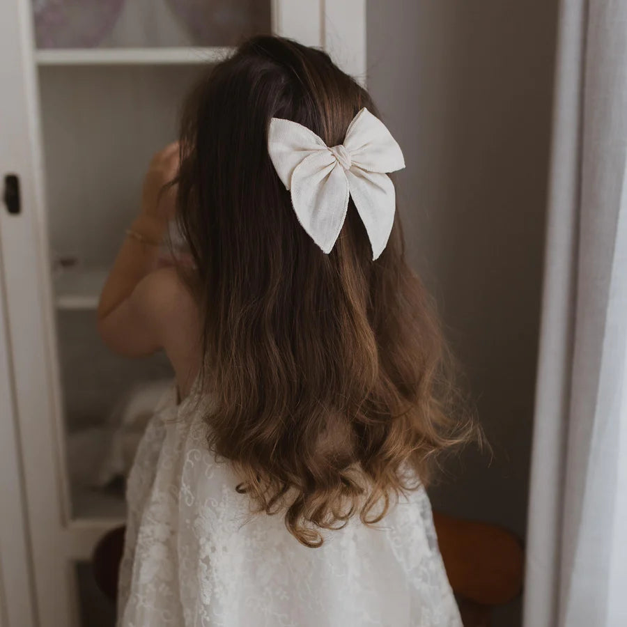 Linen Fable Hair Bow