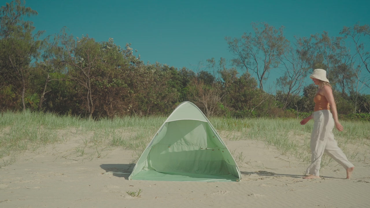 Lozi & Gabe Pop-Up Beach Tent